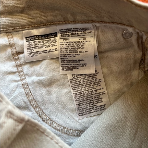 Levi's Men's Light Gray Straight Jeans - Picture 6 of 7
